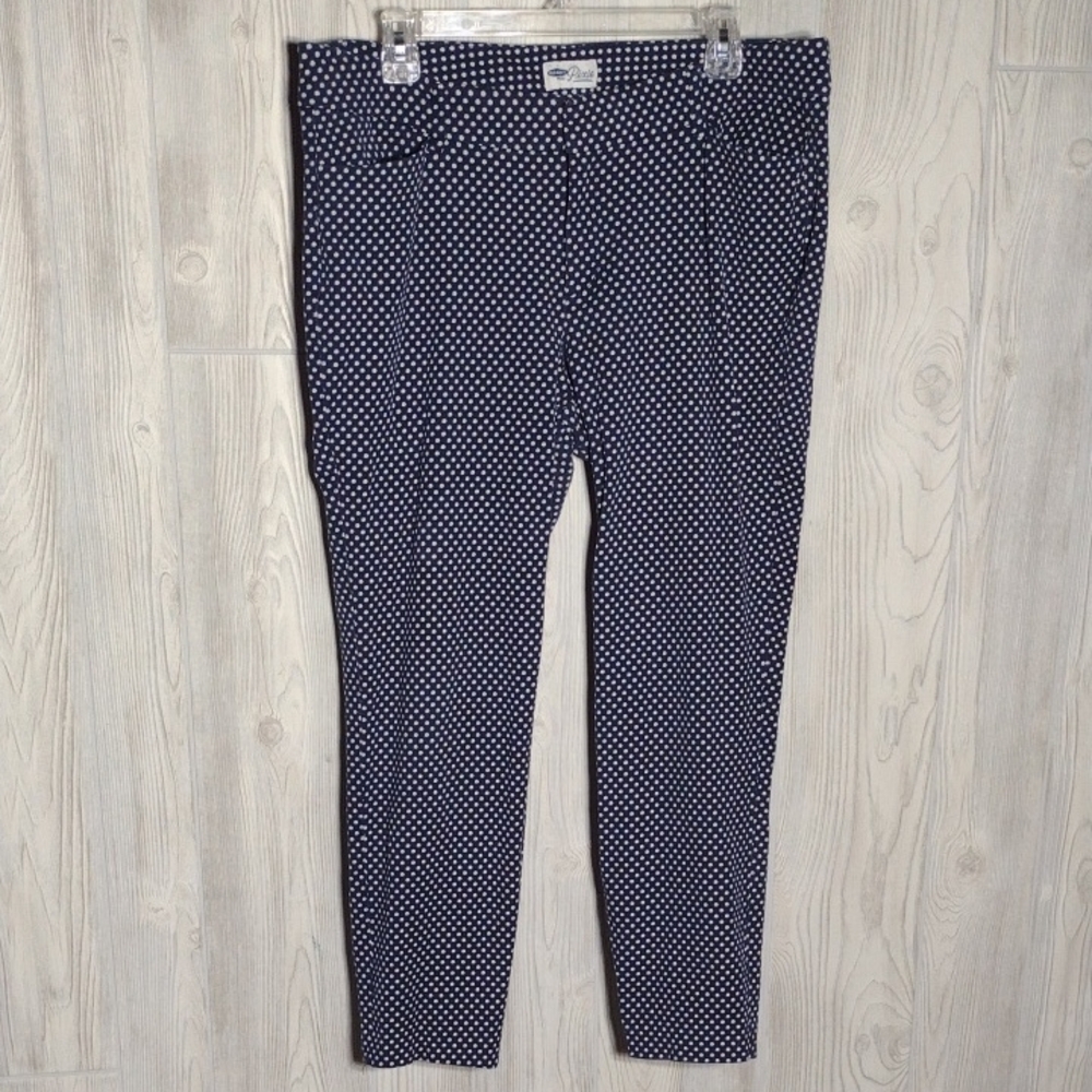 ✴️3 for $15: Navy Polka Dot Pixie Pants